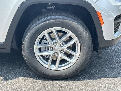 New 2026 Jeep Grand Cherokee Laredo X RWD image 12