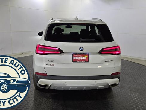 Used 2023 BMW X5 xDrive45e w/ Climate Comfort Package image 6