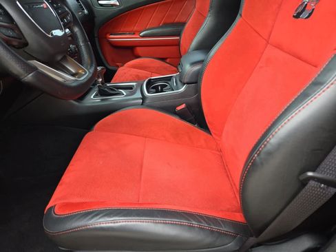 Used 2022 Dodge Charger Scat Pack RWD image 14