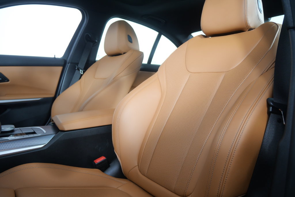 Certified 2026 BMW M340i RWD image 11