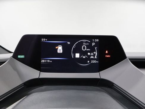 Used 2023 Toyota Prius LE image 38