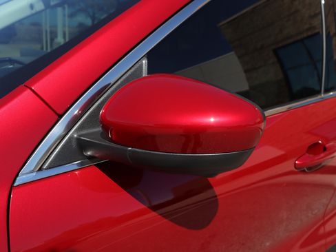 New 2025 Ford Escape SE w/ PHEV Premium Package image 15