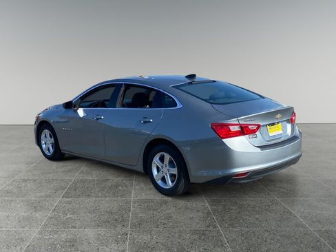 Used 2024 Chevrolet Malibu LS FWD image 3