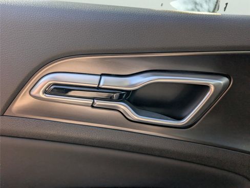 Used 2024 Kia Sportage EX image 13