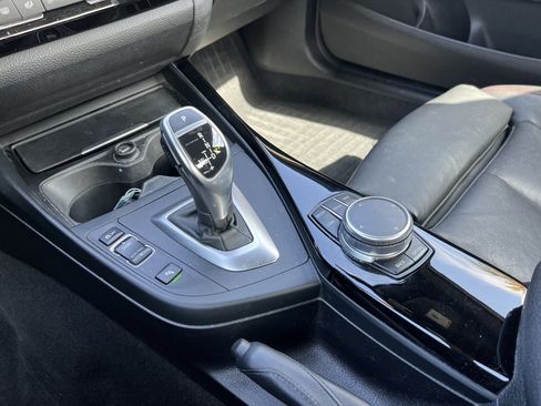 Used 2017 BMW 230i xDrive Coupe AWD/4WD image 25
