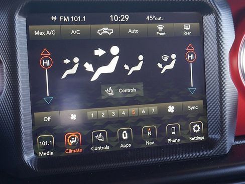 Used 2022 Jeep Gladiator Rubicon w/ Cold Weather Group image 42