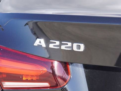 Used 2019 Mercedes-Benz A 220 image 9