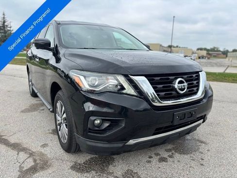Used 2019 Nissan Pathfinder SL image 8