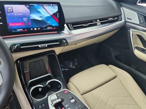 Used 2025 BMW X2 M35i image 44