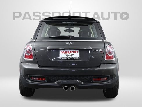 Used 2011 MINI Cooper S image 8