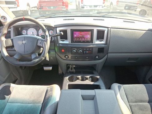 Used 2006 Dodge Ram 1500 Truck 2WD Quad Cab image 15