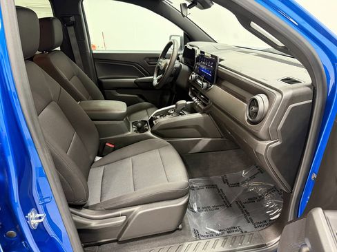 Used 2023 Chevrolet Colorado Trail Boss w/ Advanced Trailering Package image 24