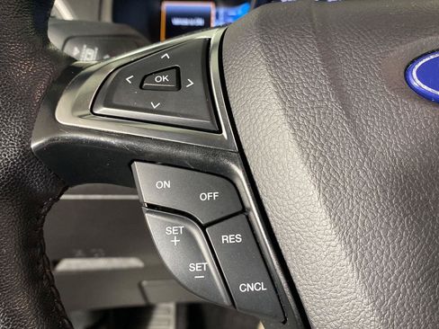 Used 2023 Ford Edge SEL w/ Convenience Package AWD/4WD image 11