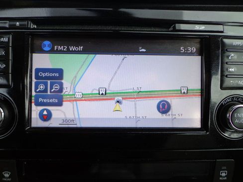 Used 2018 Nissan Rogue Sport SL image 21