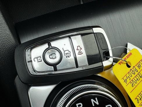 New 2025 Ford Escape Active image 29