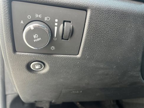 Used 2016 Jeep Grand Cherokee Laredo w/ Quick Order Package 23E image 18