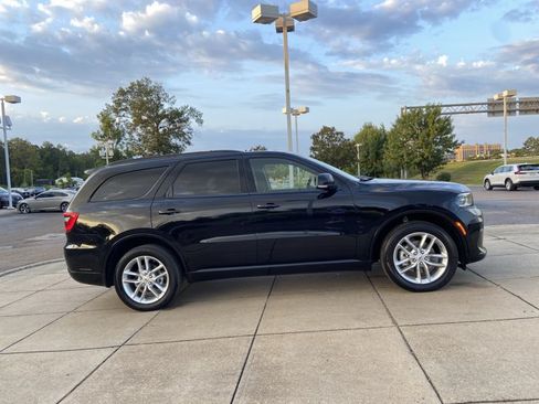 Used 2025 Dodge Durango GT AWD/4WD image 13