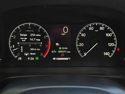 Used 2025 Honda Pilot TrailSport image 26