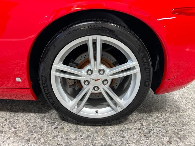 Used 2008 Chevrolet Corvette Coupe w/ Preferred Equipment Group RWD image 31