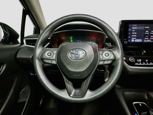 Used 2024 Toyota Corolla LE FWD image 10