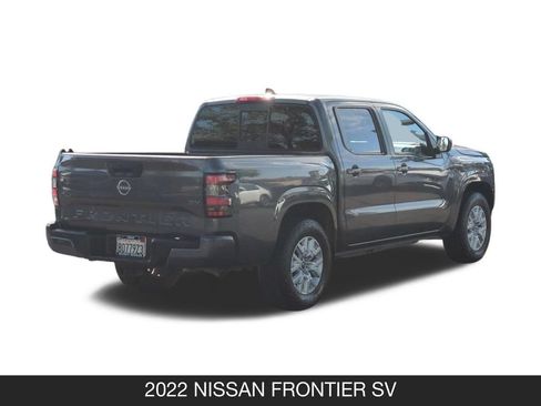 Used 2022 Nissan Frontier SV RWD image 9
