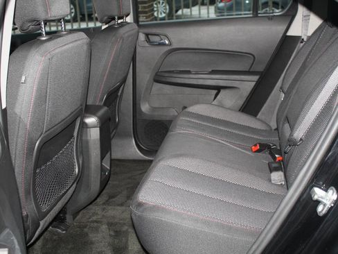 Used 2017 Chevrolet Equinox LS image 8