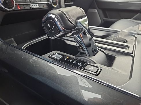 Used 2022 Ford F150 XLT w/ Equipment Group 302A High image 33