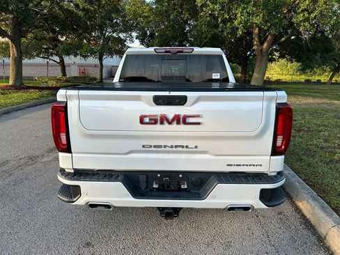 Used 2023 GMC Sierra 1500 Denali w/ Denali Reserve Package AWD/4WD image 5