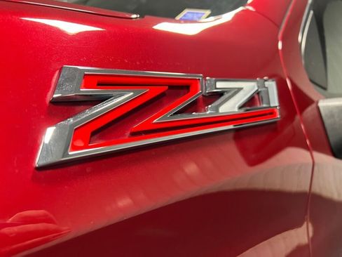 Used 2020 Chevrolet Silverado 1500 LT Trail Boss image 19