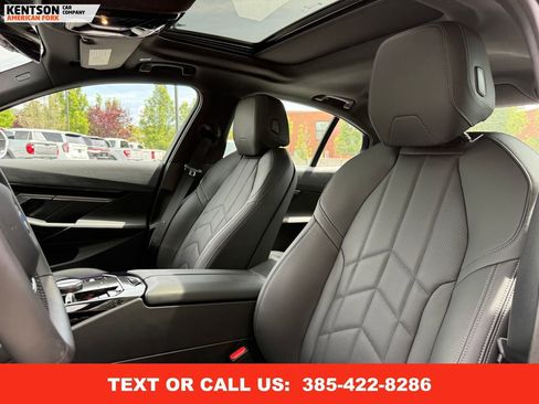 Used 2025 BMW 530i xDrive 530i xDrive image 32