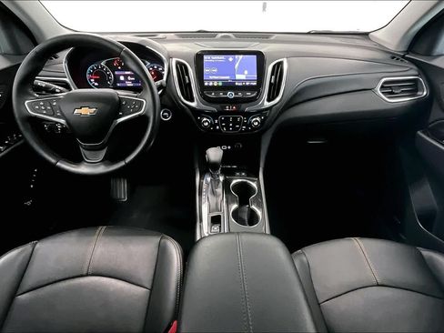 Used 2022 Chevrolet Equinox Premier AWD/4WD image 9
