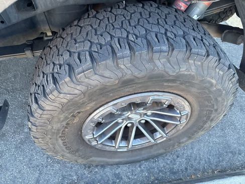 Used 2020 Ford F150 Raptor w/ Equipment Group 802A Luxury image 11