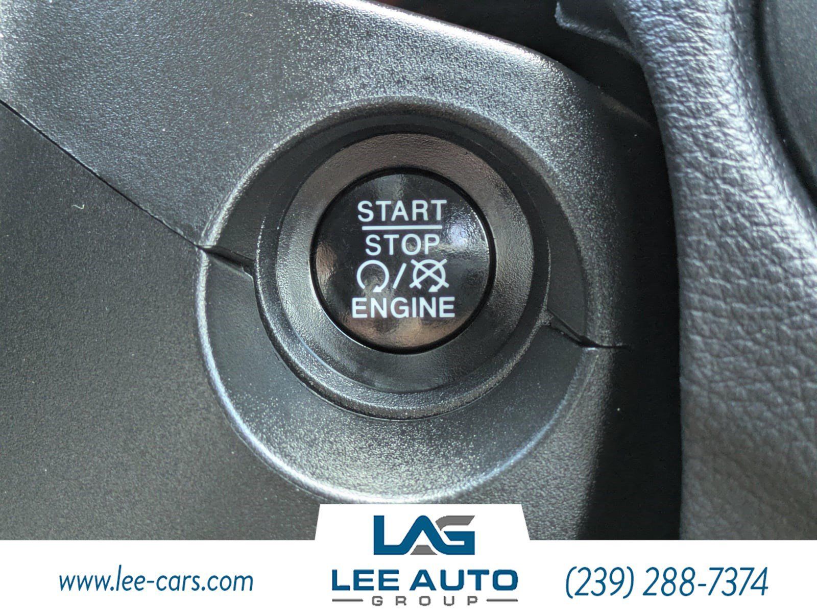 Used 2017 Jeep Compass Trailhawk w/ Leather Interior Group AWD/4WD image 30