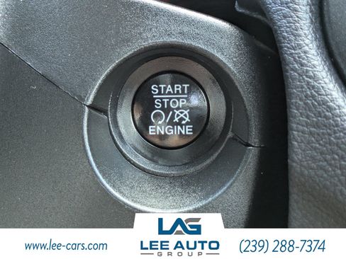 Used 2017 Jeep Compass Trailhawk w/ Leather Interior Group AWD/4WD image 30