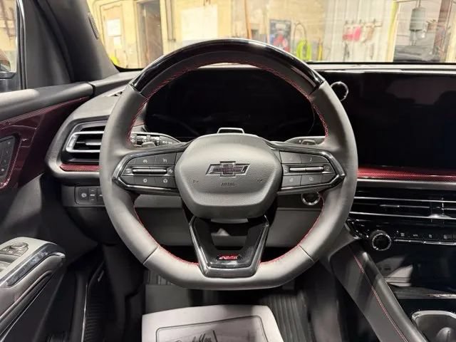 New 2027 Chevrolet Traverse RS w/ LPO, Floor Liner Package AWD/4WD image 13
