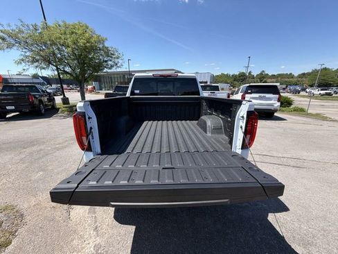 New 2026 GMC Sierra 1500 Denali w/ Denali Reserve Package AWD/4WD image 20