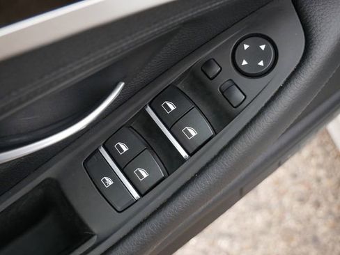 Used 2013 BMW 535i xDrive Sedan AWD/4WD image 13