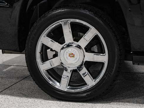 Used 2013 Cadillac Escalade EXT Premium AWD/4WD image 52