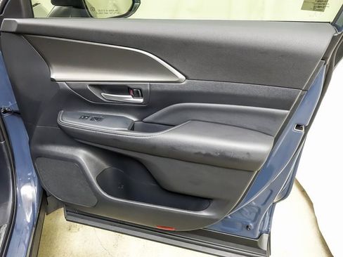 Certified 2025 Toyota Grand Highlander FWD image 26
