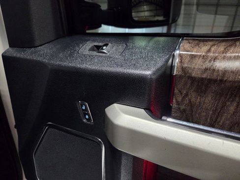 Used 2017 Ford F350 Lariat w/ Lariat Ultimate Package image 39