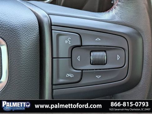 Used 2024 GMC Sierra 2500 AT4X image 28