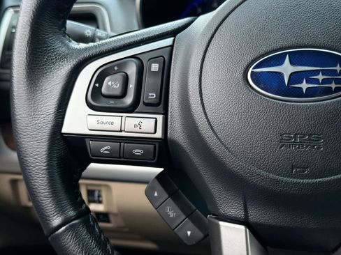 Used 2017 Subaru Outback 2.5i Limited AWD/4WD image 25