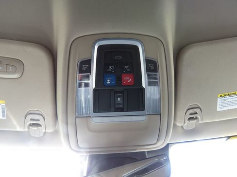 Used 2021 RAM 1500 Laramie AWD/4WD image 25