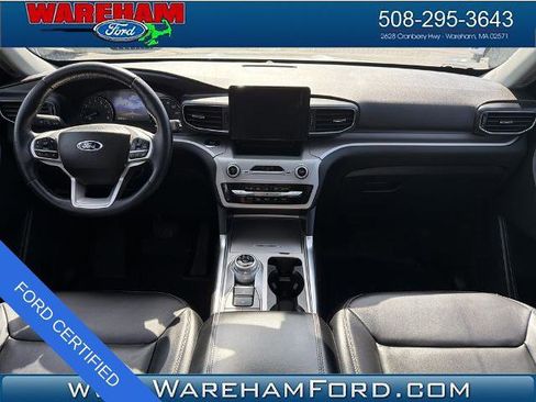Certified 2022 Ford Explorer XLT w/ Equipment Group 202A AWD/4WD image 3