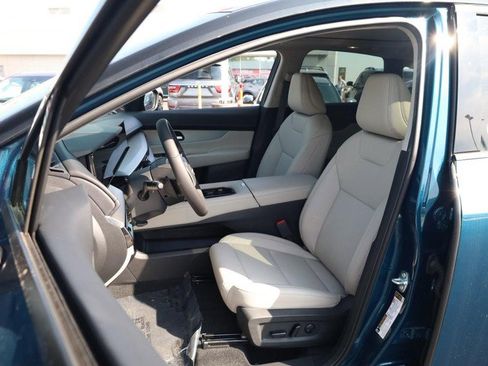 New 2025 Nissan Murano SL image 10