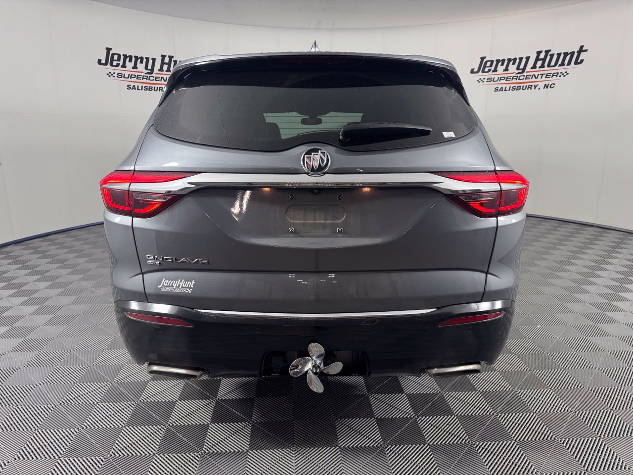 Used 2021 Buick Enclave Essence w/ Sound and Sites Package AWD/4WD image 8