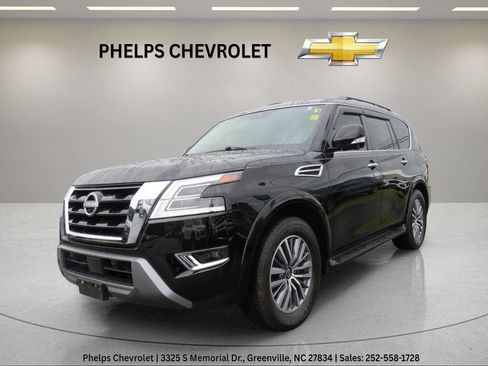 Used 2023 Nissan Armada SL w/ Captain's Chairs Package RWD image 5