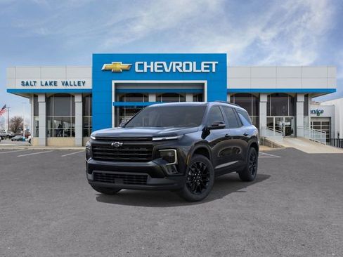 New 2026 Chevrolet Traverse LT image 8