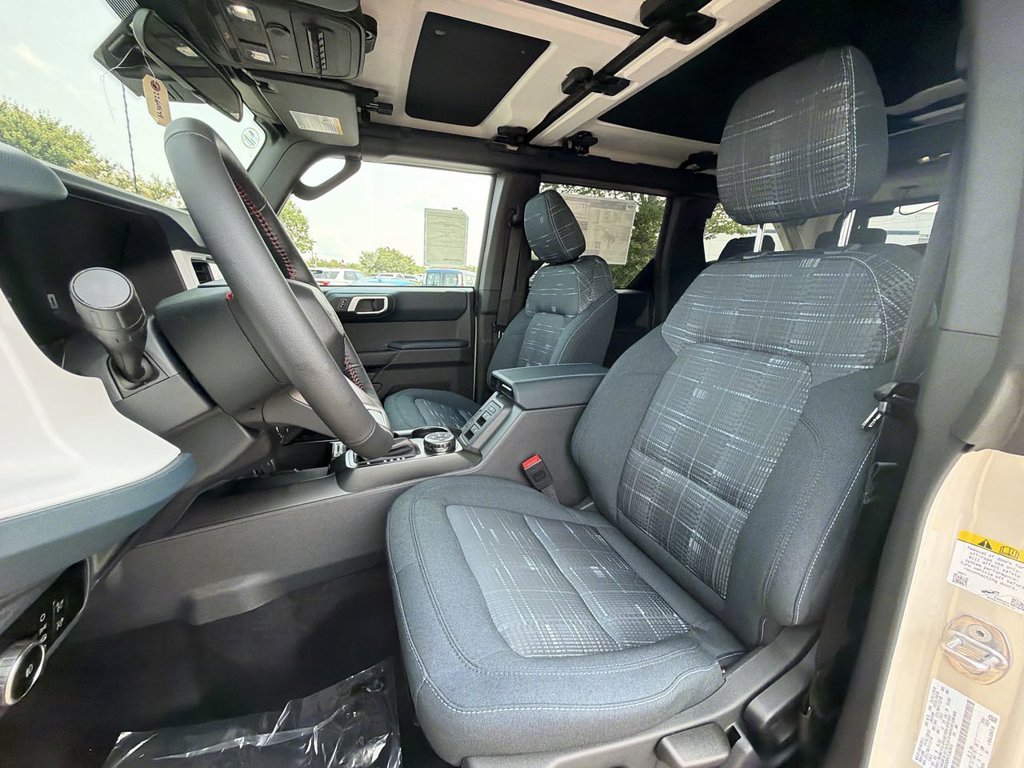 New 2026 Ford Bronco Heritage Edition AWD/4WD image 11