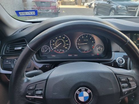 Used 2013 BMW 528i Sedan RWD image 11